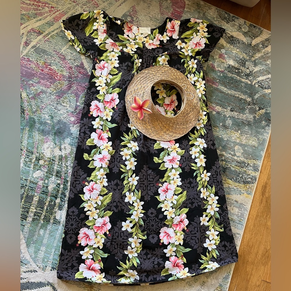 Hawaiian Mu’u Mu’u